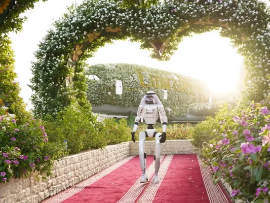 Amir VibeOn: Who Is the Extraordinary Humanoid Robot from Dubai?