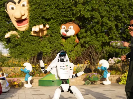 Amir VibeOn w Dubai Miracle Garden! Kwieciste szaleństwo i kosmiczna technologia