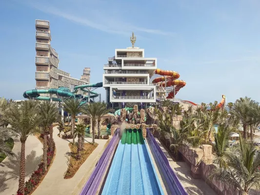 Aquaventure Waterpark Dubai - kup bilety i przeżyj niezapomnianą wodną przygodę!
