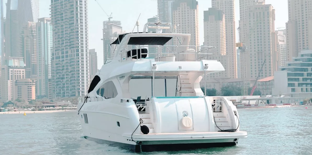 Rejs Jachtem Diamond Dust 77FT