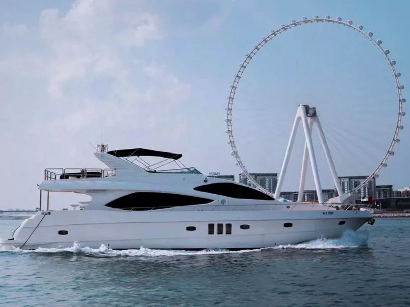 Rejs Jachtem Diamond Dust 77FT