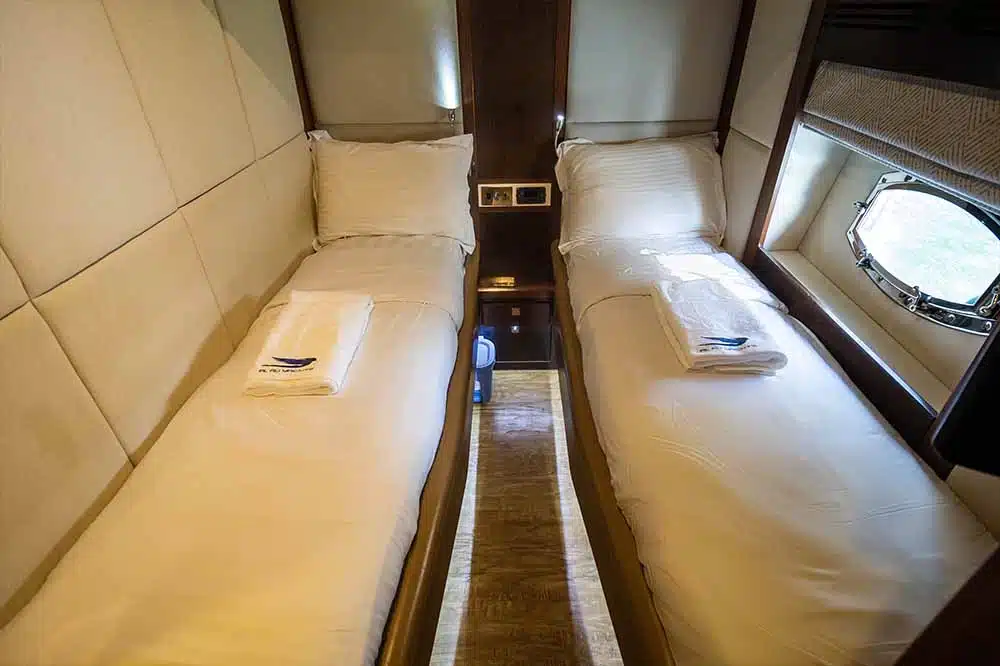 Prywatny Rejs Blue Moon 64FT - obrazek 6