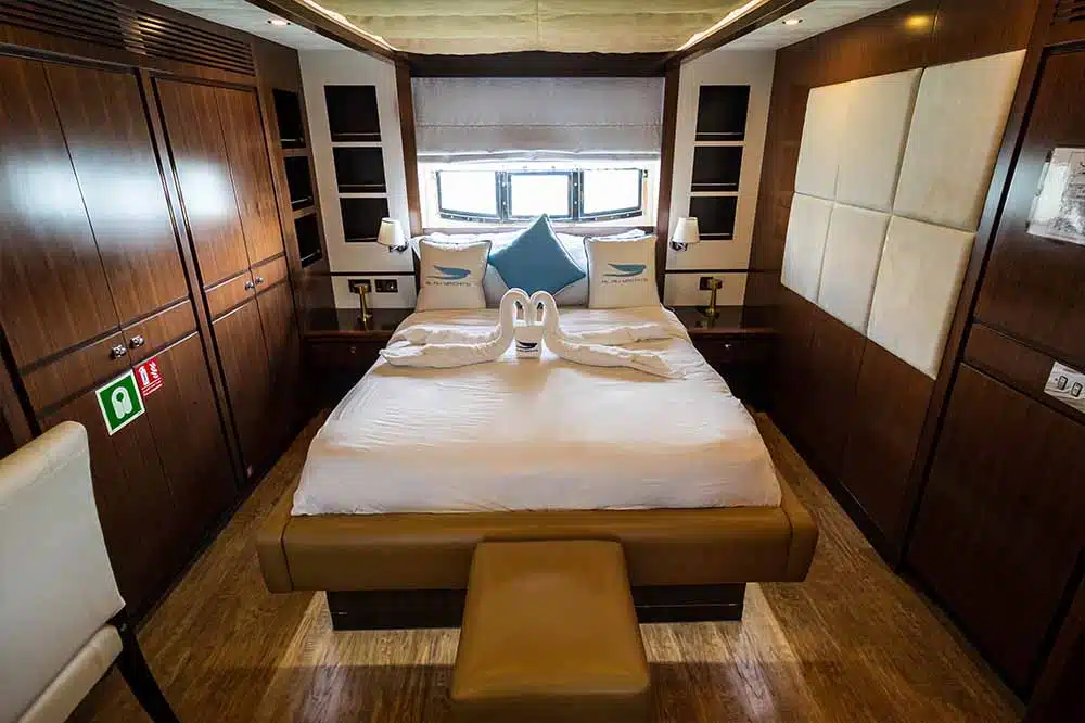 Prywatny Rejs Blue Moon 64FT - obrazek 2